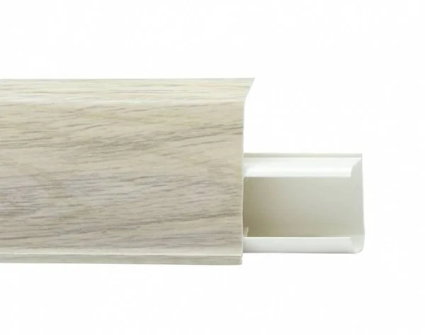 Пластиковый плинтус Royce №526 Дуб Орегон (55х23х2200мм) в Воронеже