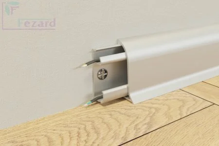 Алюминиевый плинтус Fezard Серебро 43х22х2,5м в Воронеже