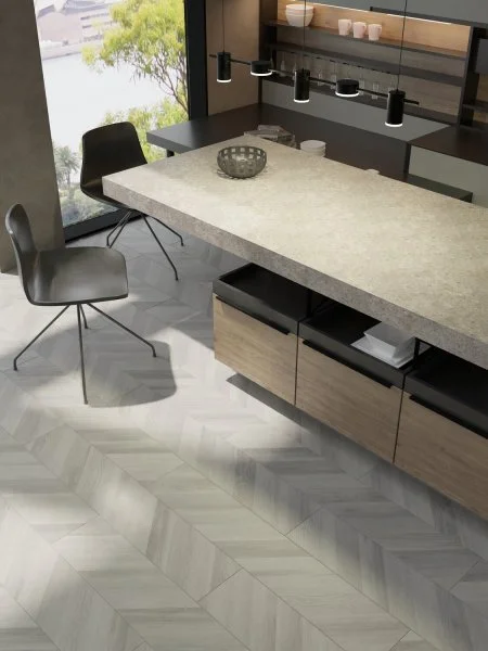 Ламинат Egger PRO 8/33 4V Large Дуб Кестинкорт Пепел левая EPL243F4CL в Воронеже