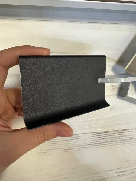 Алюминиевый плинтус Bonkeel ПЛ80 515л Черный (78,5х11,2х2500мм) в Воронеже