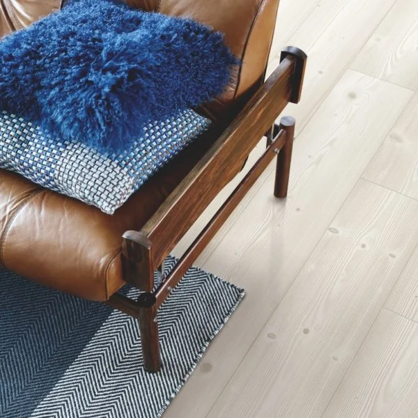 Ламинат Pergo Skara Pro Состаренная Белая Сосна L1251-03373 в Воронеже