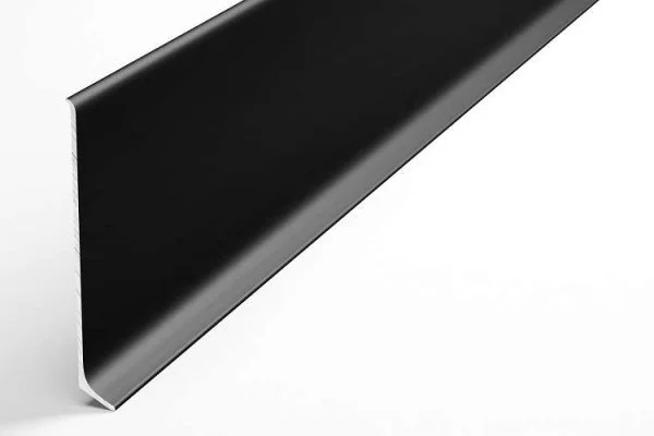 Алюминиевый плинтус Bonkeel ПЛ100 515л Черный (95,1х11,2х2500мм) в Воронеже