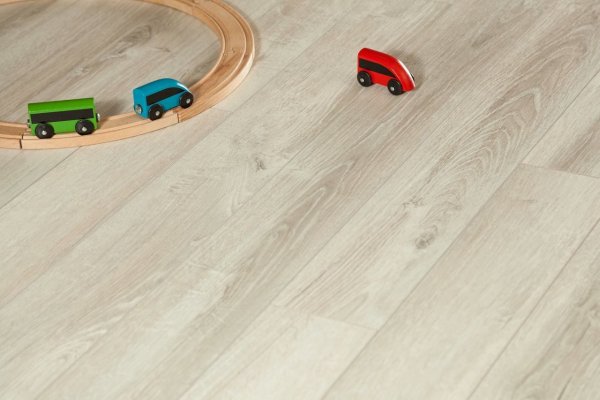 Ламинат Kronopol Platinium Slim 3523 Syriusa Oak в #REGION_NAME_DECLINE_PP#